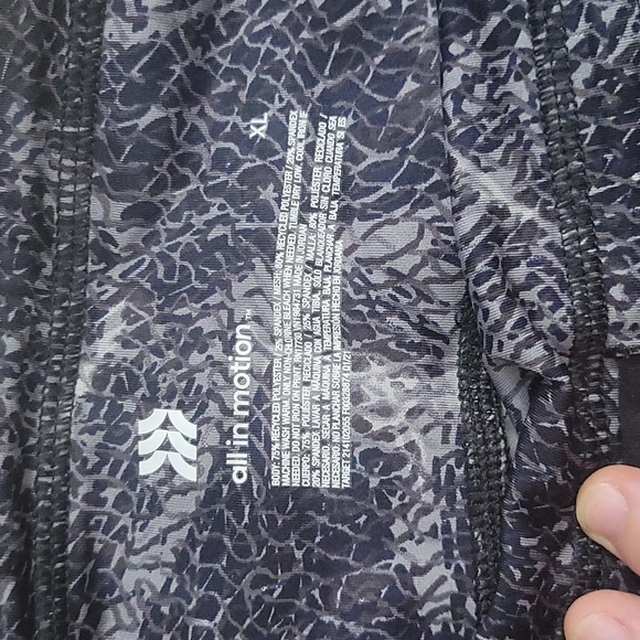 Snake print bike shorts (exercise shorts) - Picture 3 of 3